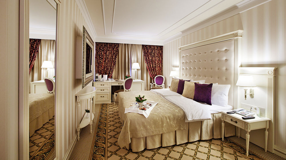 Korston Club Hotel Moskau Zimmer foto